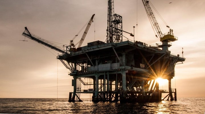 ТОП-20 акций нефтяных компаний для покупки в 2022 году