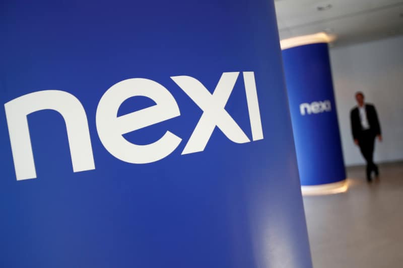 Итальянская Intesa продаст долю в платежной группе Nexi за €654 млн