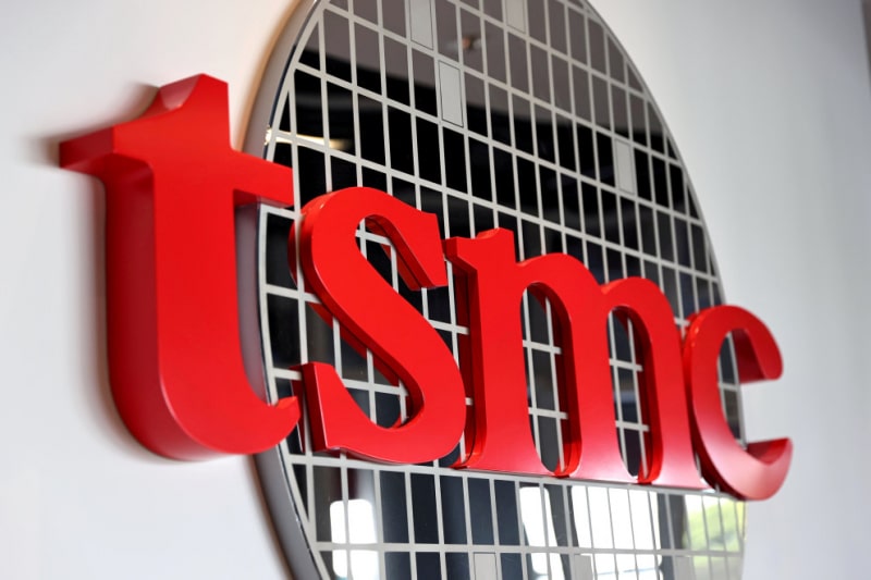 Производитель чипов TSMC вложит $12 млрд в расширение завода в Аризоне