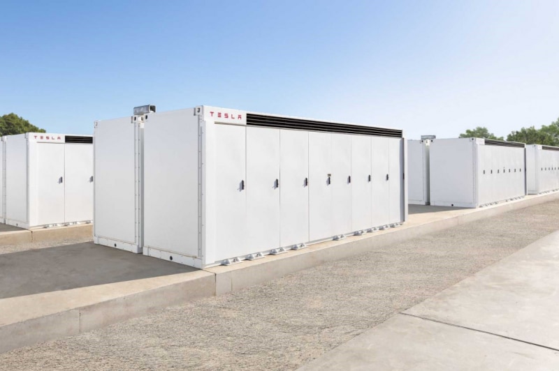 Tesla построит большой новый завод по производству аккумуляторов в Шанхае | InVenture