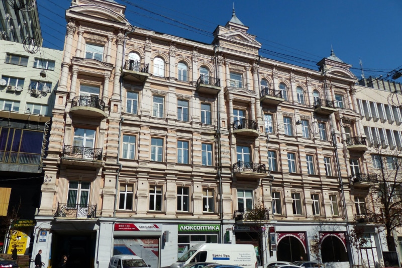 ФГИУ продал киевскую гостиницу Эрмитаж за рекордные 311 млн грн | InVenture