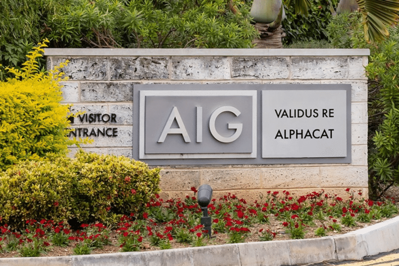 AIG избавится от перестраховочного бизнеса на $3 млрд, чтобы высвободить капитал | InVenture