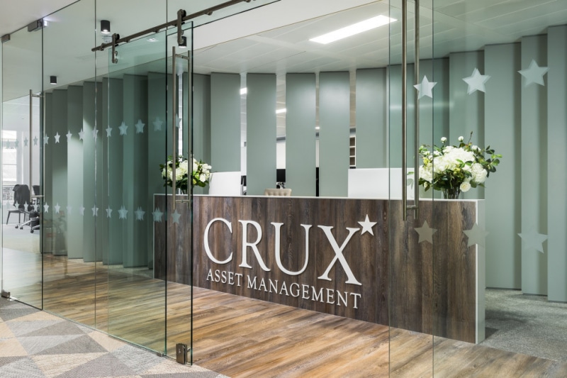 Лондонская ивесткомпания Lansdowne Partners покупает управляющую компанию CRUX Asset Management | InVenture