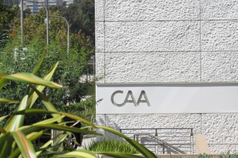 Французский миллиардер Пино ведет переговоры о покупке агентства талантов CAA в рамках сделки на $7 млрд | InVenture